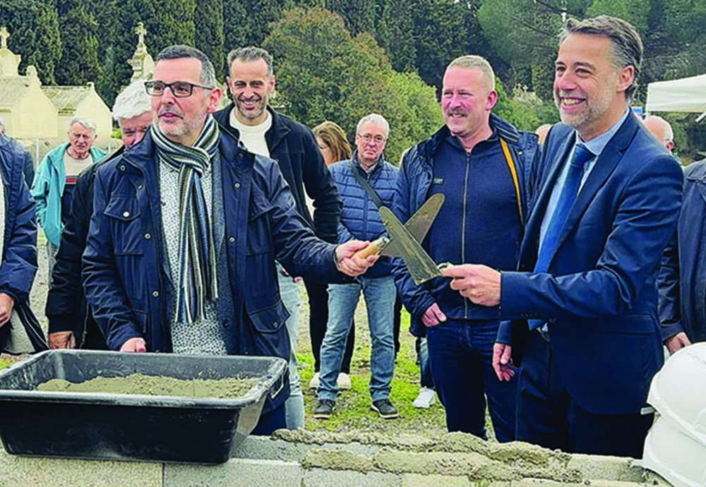PREMIERE PIERRE POUR LE POLE MEDICAL DE LA BERGERIE