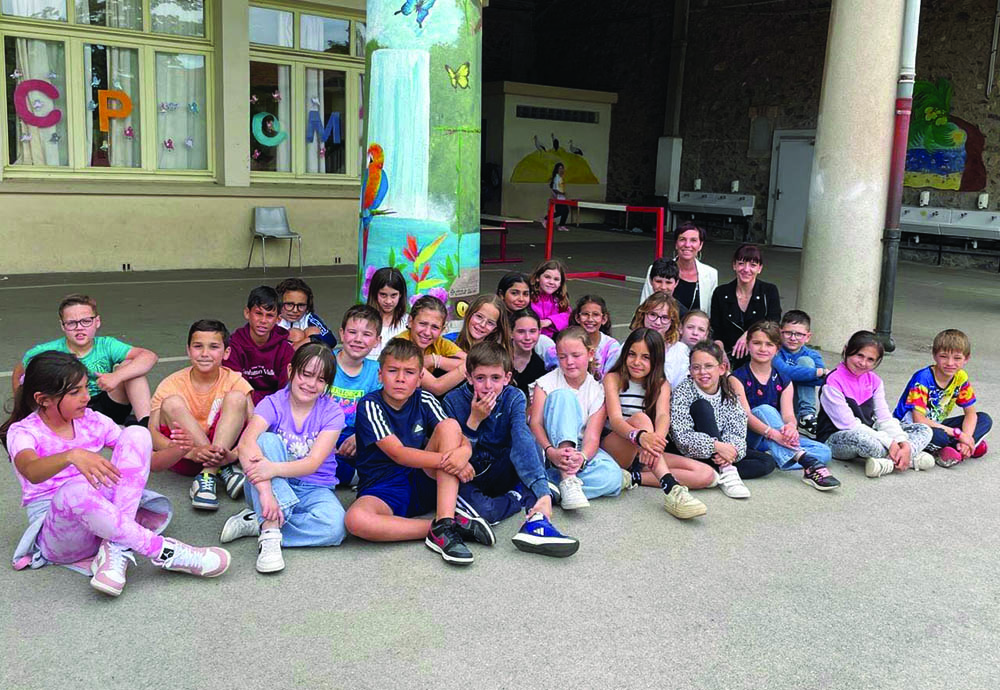UNE FRESQUE ARTISTIQUE À L’ÉCOLE ÉLÉMENTAIRE 
