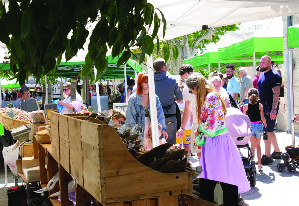 LES MARCHÉS GAGNANTS DU MARDI ET DU DIMANCHE À BESSAN