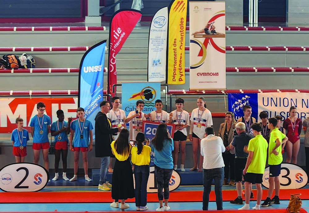 LES GYMNASTES DU COLLÈGE DE BESSAN CHAMPIONS DE FRANCE