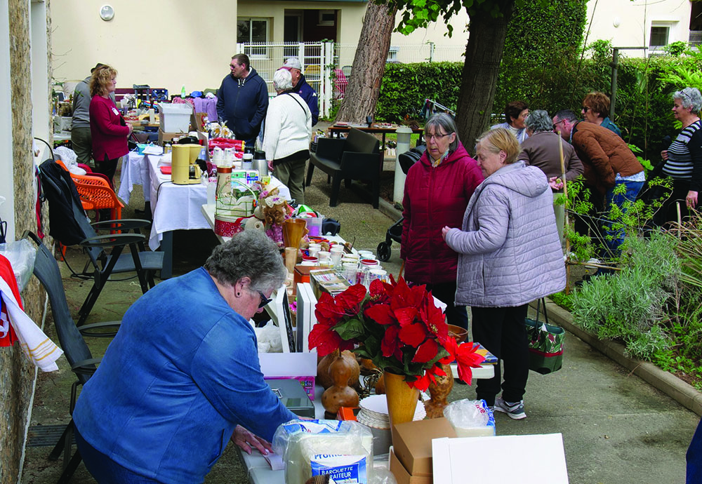 BROC’ EN TUILERIES : VIDE-GRENIER DE L’EHPAD LE 27 SEPTEMBRE